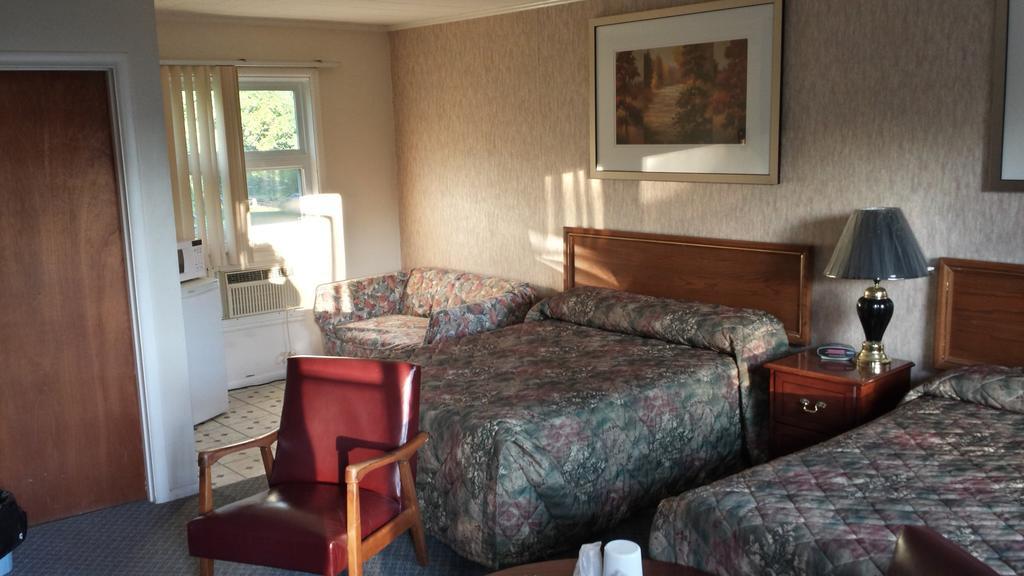 Hipwell'S Motel Fonthill Quarto foto
