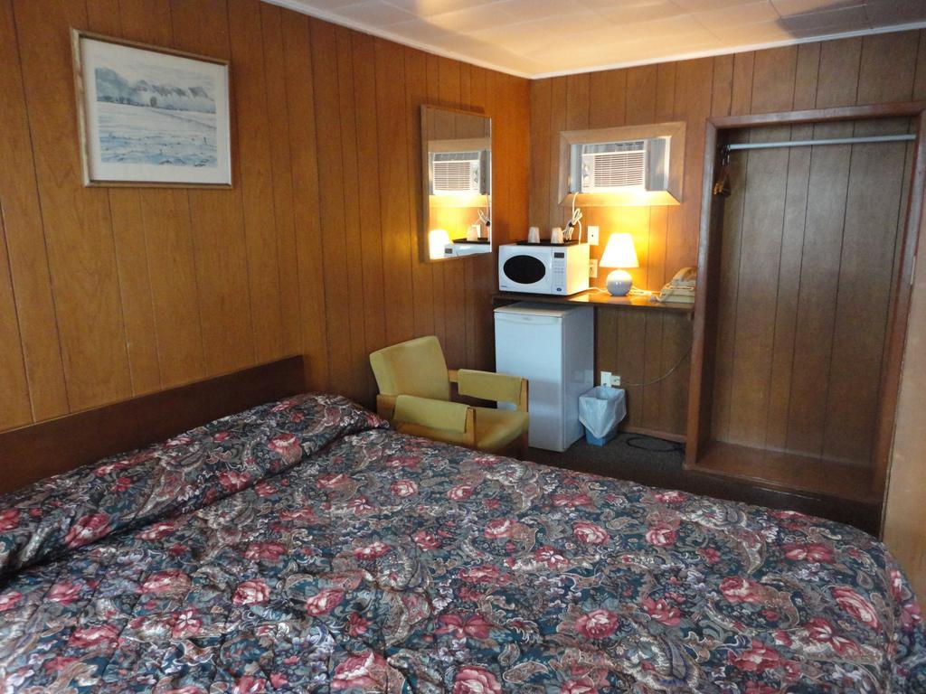 Hipwell'S Motel Fonthill Quarto foto